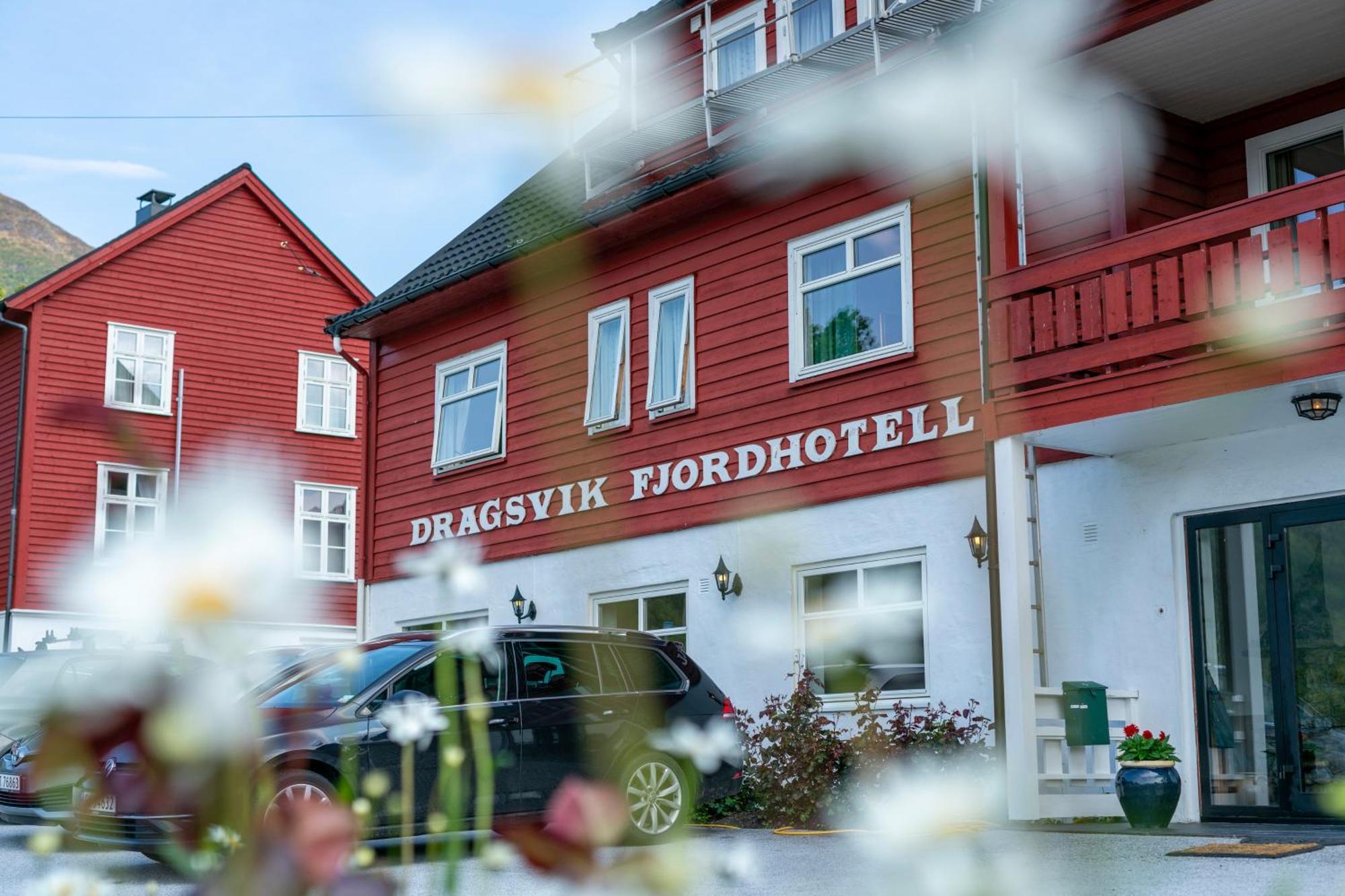 Dragsvik Fjordhotel (Adults Only) Balestrand Exterior foto